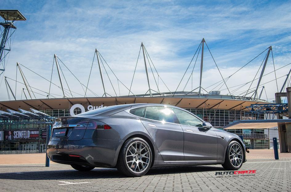 TESLA MODEL S CH R MATTE TITANIUM WITH STAINLESS STEEL RIM PROTECTOR